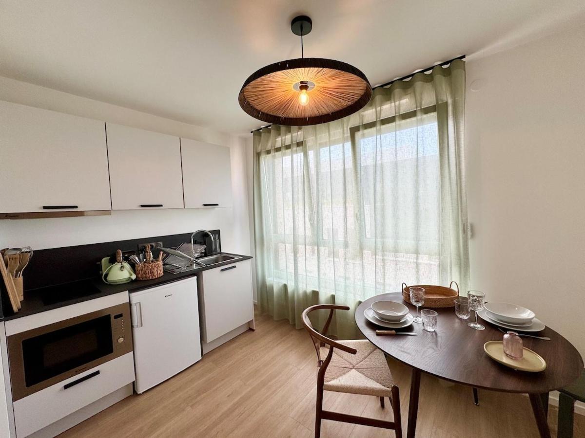 Appartement We Live Sharies - B302